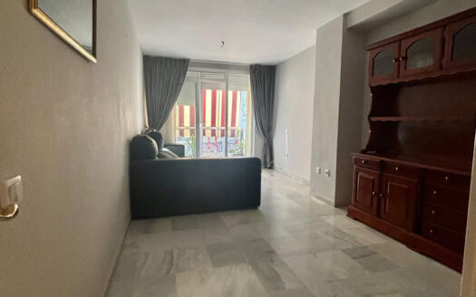 4 bedroom Apartment in Nueva Andalucía