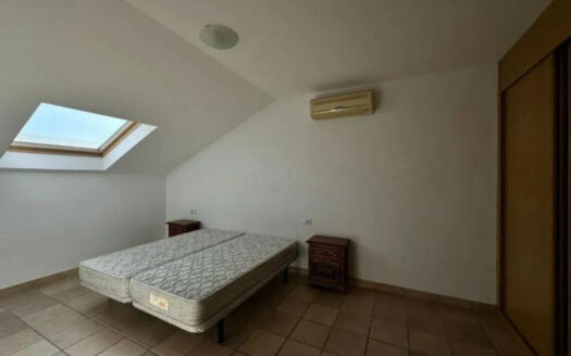 5 bedroom Apartment in Ojén