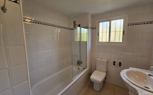 2 bedroom Apartment in Reserva De Marbella