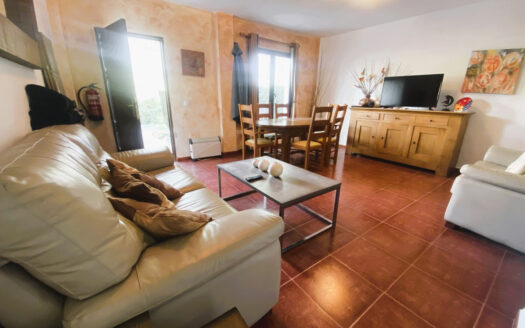 3 bedroom House in Casares Playa