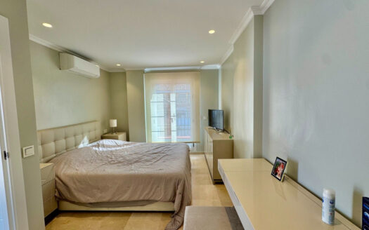 2 bedroom Apartment in New Golden Mile