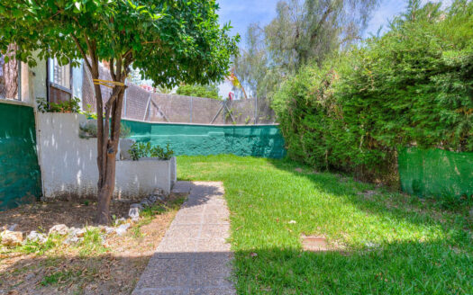 4 bedroom House in Nueva Andalucía