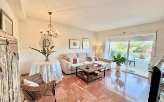 2 bedroom Apartment in Las Chapas