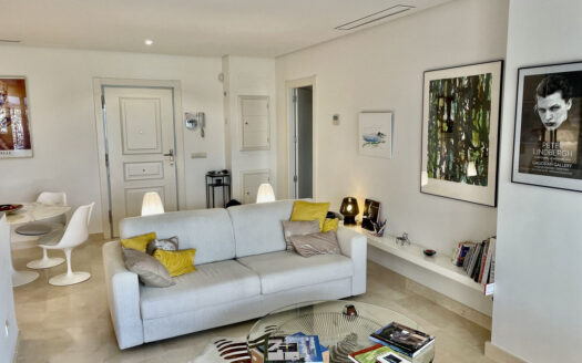 2 bedroom Apartment in Nueva Andalucía