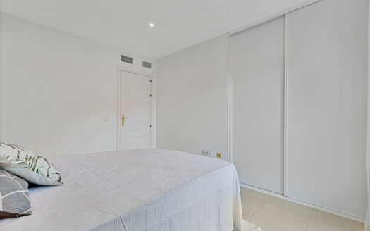 4 bedroom Apartment in Benalmadena