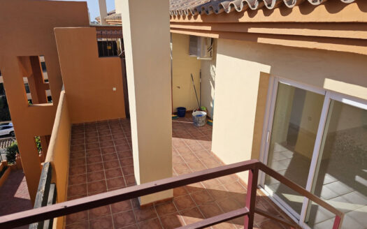 2 bedroom Apartment in Riviera Del Sol