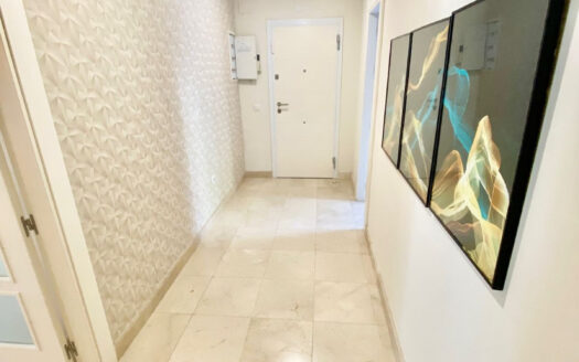 2 bedroom Apartment in Los Flamingos