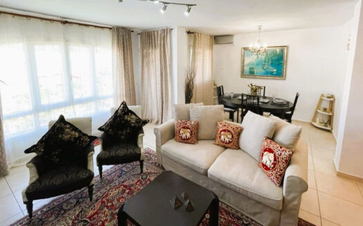 3 bedroom Apartment in La Campana