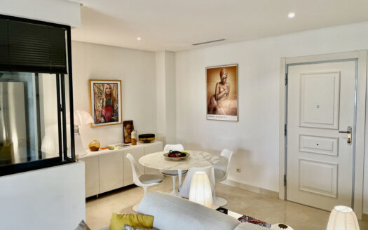 2 bedroom Apartment in Nueva Andalucía