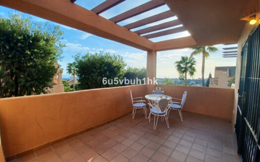 3 bedroom Apartment in Elviria