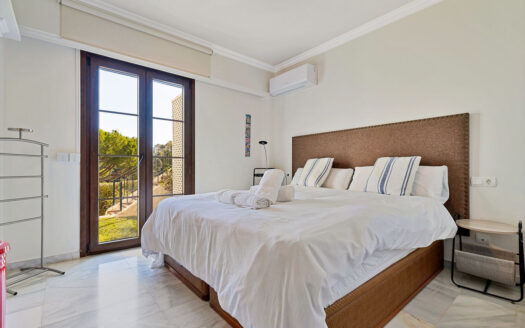2 bedroom Apartment in Benahavís