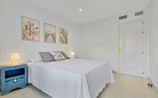 4 bedroom Apartment in Benalmadena