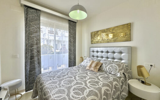 3 bedroom Apartment in Estepona