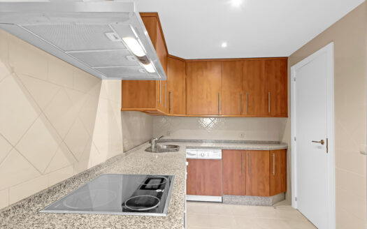 3 bedroom Apartment in Elviria