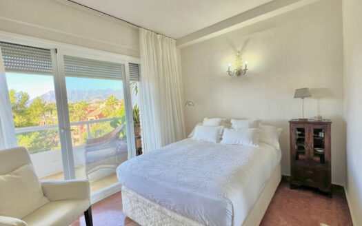 2 bedroom Apartment in Las Chapas