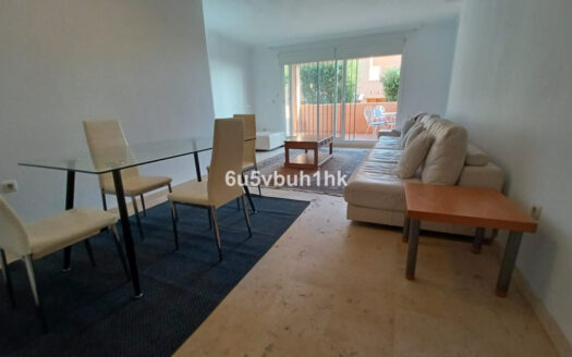 3 bedroom Apartment in Elviria