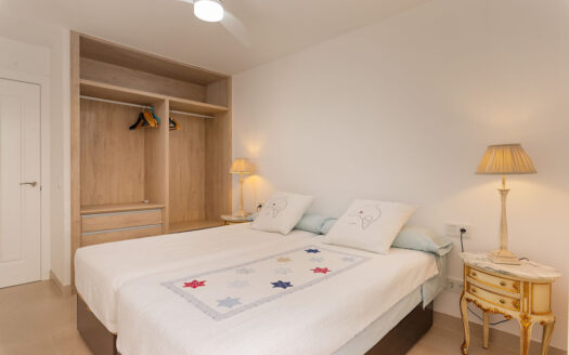 2 bedroom House in La Campana