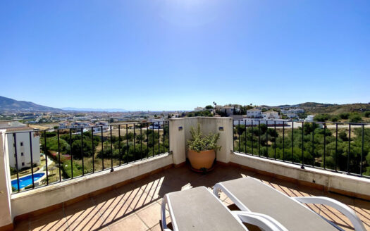 2 bedroom Apartment in Cerros Del Aguila