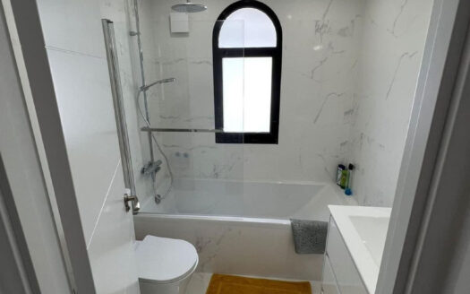 3 bedroom House in Estepona