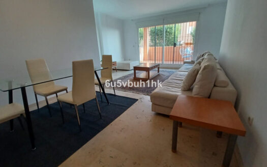 3 bedroom Apartment in Elviria