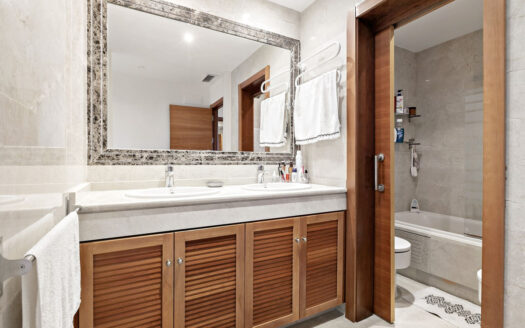 3 bedroom House in Estepona