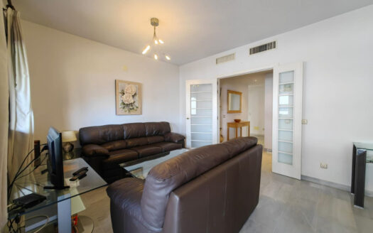 2 bedroom Apartment in Estepona