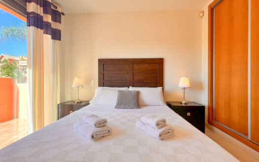 3 bedroom Apartment in Estepona