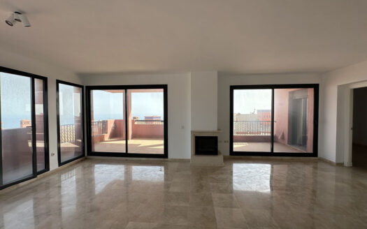 2 bedroom Apartment in Calahonda