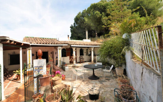 4 bedroom House in El Padron