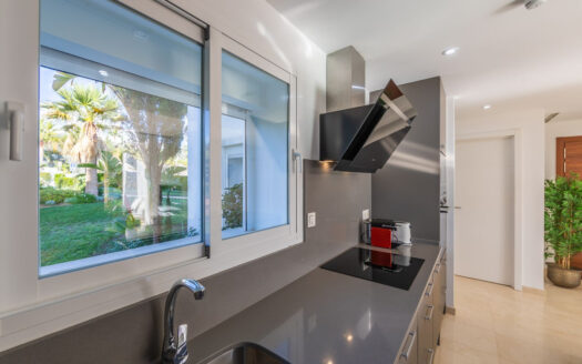 2 bedroom Apartment in Casares Playa