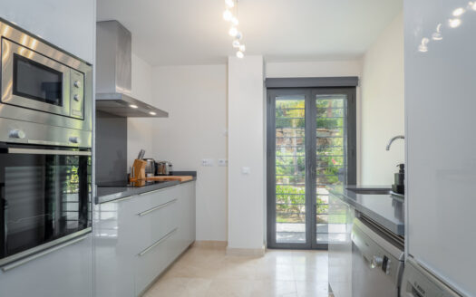 2 bedroom Apartment in Los Flamingos