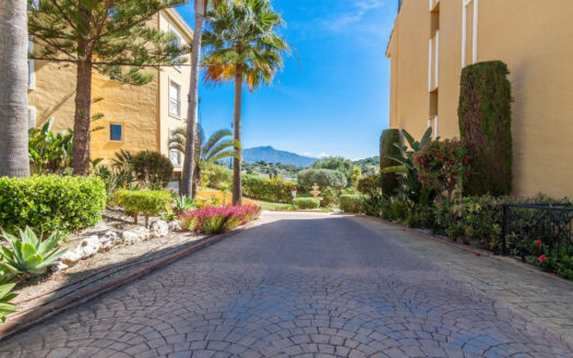 2 bedroom Apartment in Bel Air