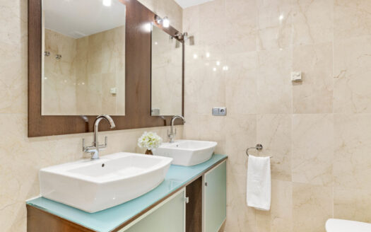 3 bedroom Apartment in Los Almendros