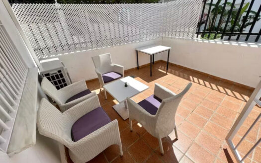 2 bedroom Apartment in Nueva Andalucía