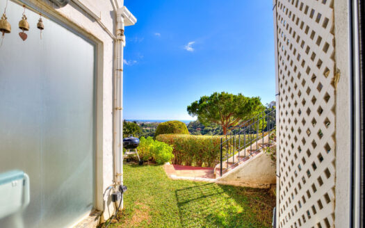 2 bedroom Apartment in Benahavís