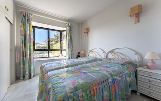 2 bedroom Apartment in Calahonda