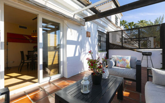 2 bedroom Apartment in Puerto Banús