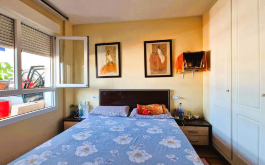 4 bedroom Apartment in Nueva Andalucía