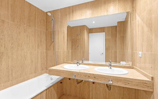 3 bedroom Apartment in Elviria