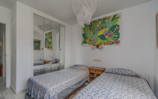 4 bedroom Apartment in Reserva De Marbella