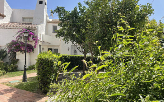 2 bedroom Apartment in Estepona
