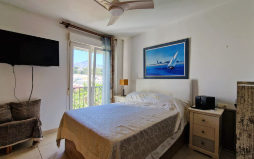 3 bedroom Apartment in La Campana