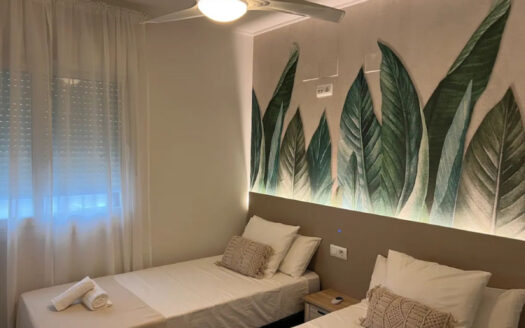 2 bedroom Apartment in Nueva Andalucía