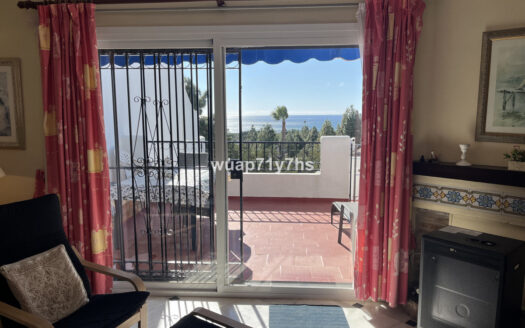 4 bedroom House in Calahonda