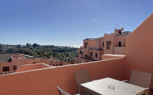2 bedroom Apartment in Benahavís