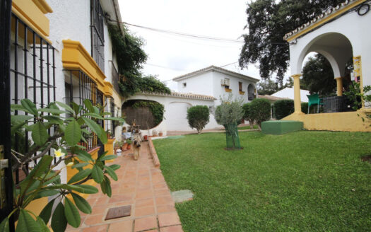 2 bedroom House in Elviria
