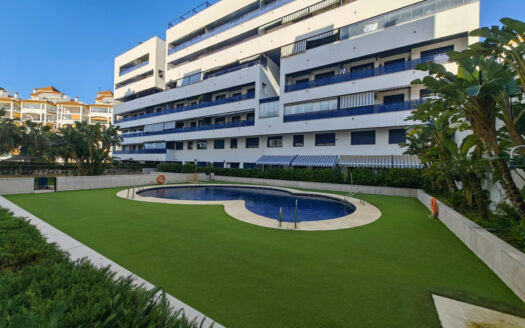 2 bedroom Apartment in Estepona