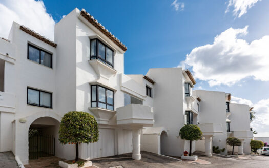 2 bedroom Apartment in Calahonda