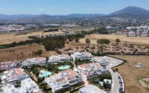 2 bedroom Apartment in Nueva Andalucía