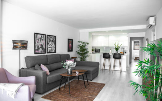 3 bedroom Apartment in Las Lagunas